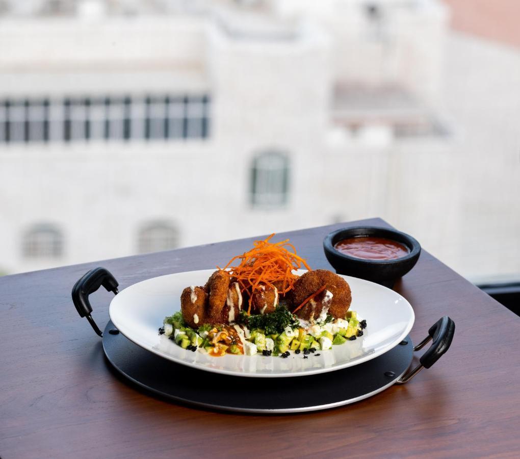 Al Falaj Hotel