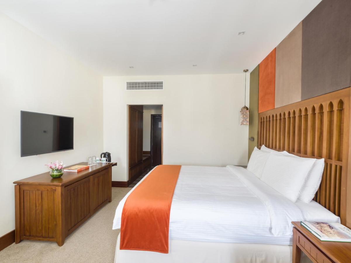 Al Falaj 4* Muscat